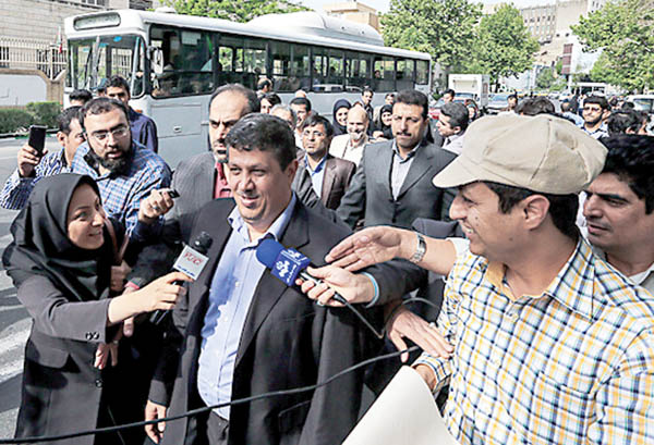 index:2|width:600|height:|align:center