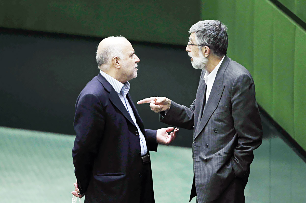index:16|width:420|height:279|align:center