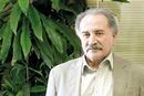 یک سال از درگذشت شازده اقتصاد گذشت

