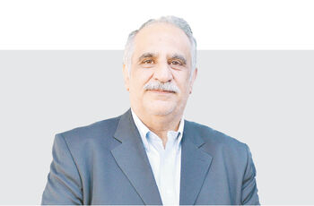گرفتار طوفان