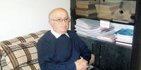 گرفتار در مشت دولت