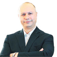 بهرام شکوری
