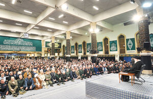 در جریان انتقادات هستم
