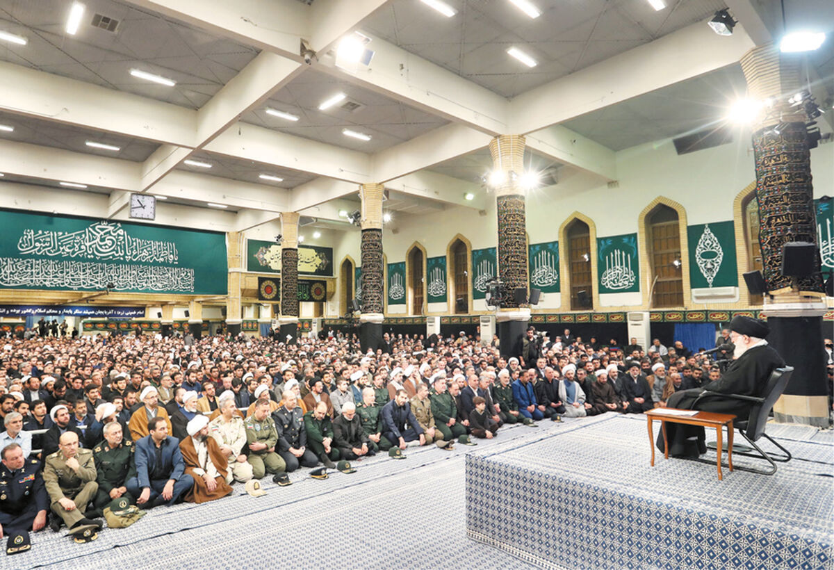در جریان انتقادات هستم