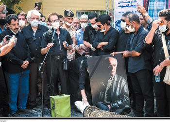 شوخی سیروس با مرگ


