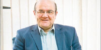 کتاب‌های درسی باید در راستای نظام رفاهی باشد

