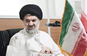 خرازی: خلبانم نه یک روحانی بیابانی