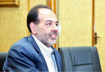 تاریکخانه‌های فساد پابرجا ماندند