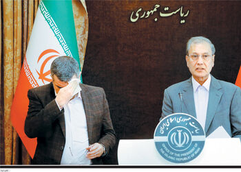 کرونا در میان مسوولان

