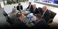 هیات بلند پایه روسیه در غرفه تاپیکو در نمایشگاه بین المللی نفت، گاز، پالایش و پتروشیمی