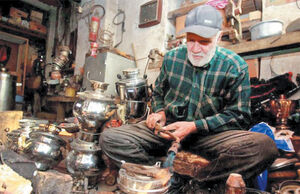 از آهنگری تا پالان‌دوزی