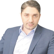 نوید  قدوسی
