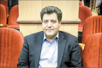 با کارت یا بی‌کارت؛ تجارت باید آزاد شود

