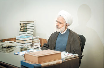 فقط انشاهای قشنگ نوشتیم