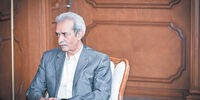 در انتظار بزرگان