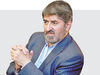 ایستاده در توفان