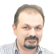 فربد زاوه