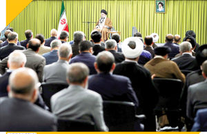 پرهیز از ملاحظات جناحی