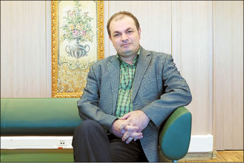 رکود تورمی بازار خودرو را فراگرفته است