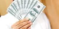وقتی بانک مرکزی روی فنر می‌نشیند‌