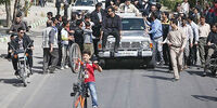 درخواست پیرزن سمنانی از احمدی‌نژاد