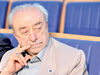 نگران کمبود کالا هستم